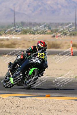 media/Oct-20-2024-CVMA (Sun) [[d4a3dff211]]/Race 3-Amateur Supersport Middleweight/